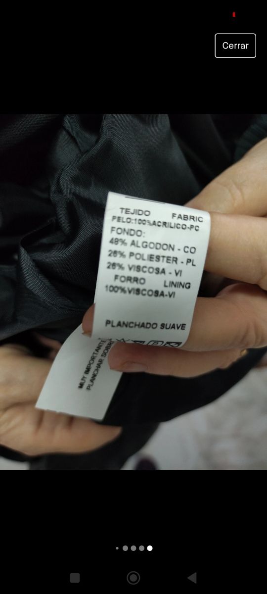 Abrigo negro de astracán sintético