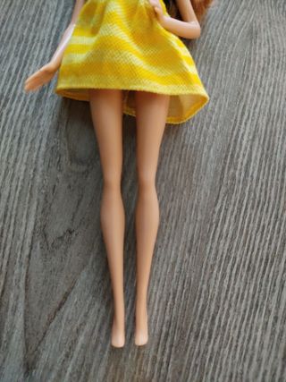 Muñeca barbie fashionistas summer mattel