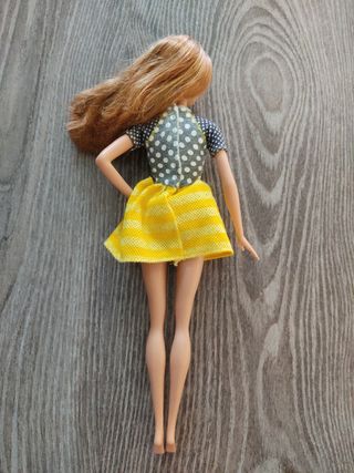 Muñeca barbie fashionistas summer mattel
