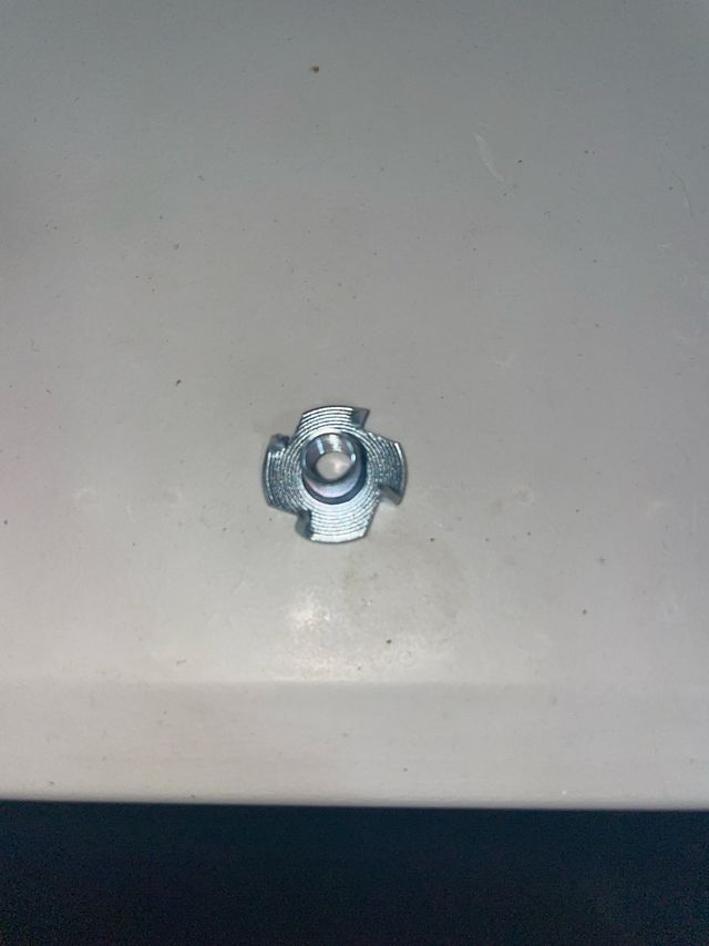 cuñas tornillo para sofas