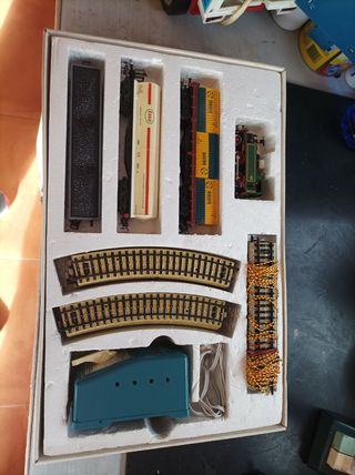 Antiguo tren maqueta electrotren 