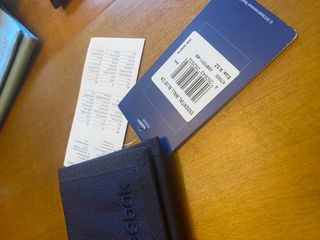 billetera Reebok