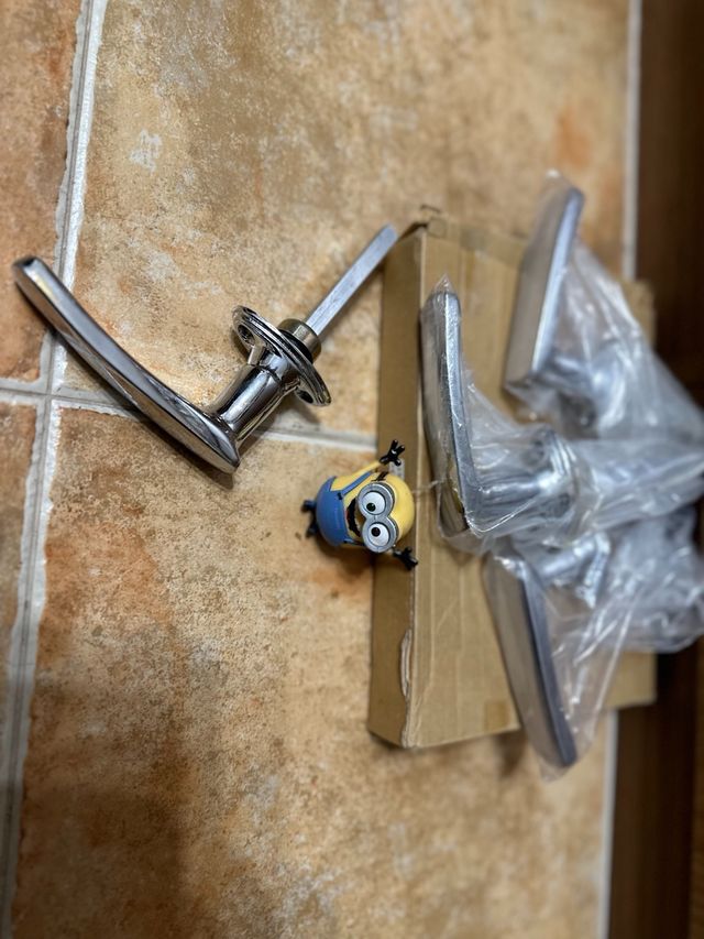 4  bonitos asideros para coches antiguos