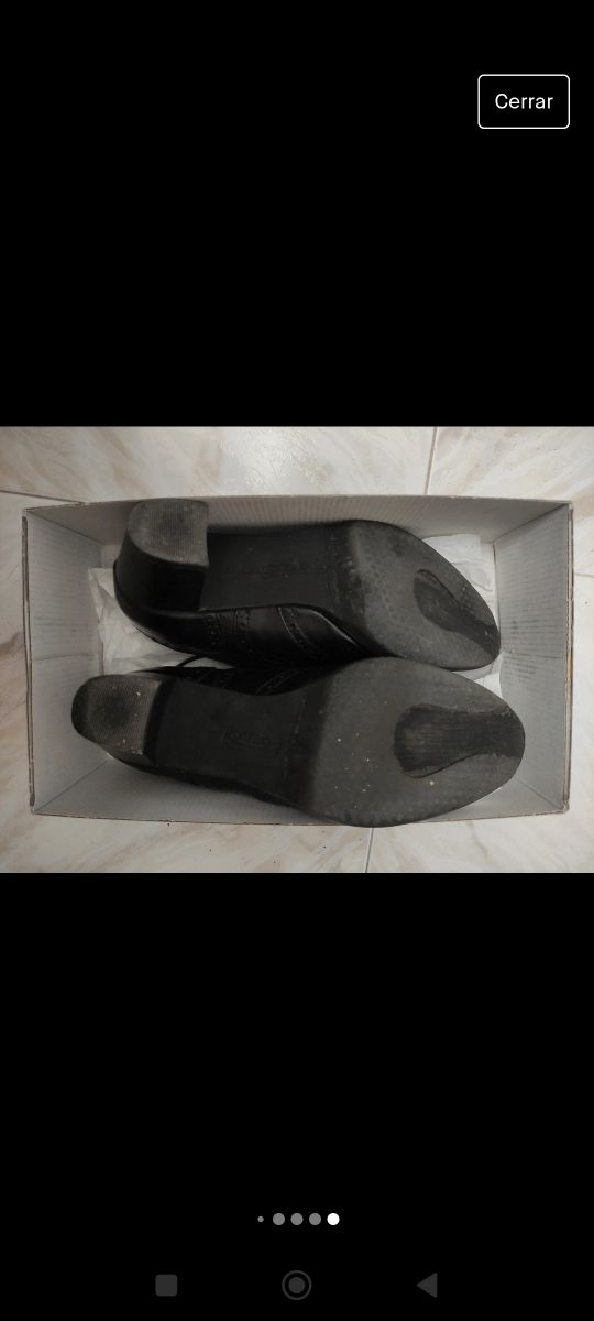 Zapatos cordones negros tacón bajo