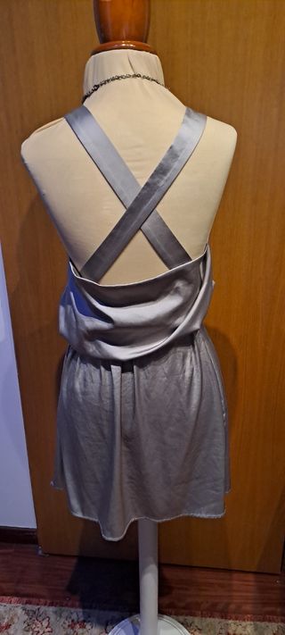Vestido de fiesta plateado