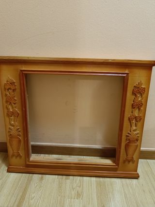 Marco grande de madera macizo