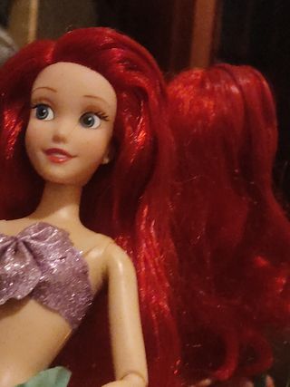 LA SIRENITA ARIEL BARBIE DISNEY 