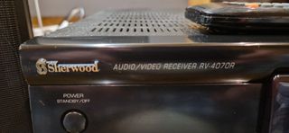 Amplificador receptor SHERWOOD modelo RV-4070R