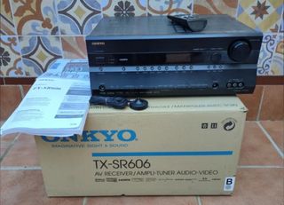 Reciver ONKYO TX-SR606