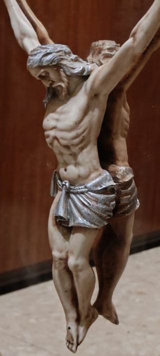 68 X 58 Cm Cuadro Espejo Con Crucifijo