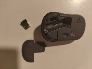 Mini ratón Logitech portátil