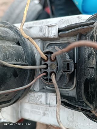 Faros y pilotos Skoda octavia