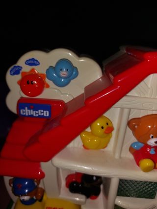 Juguete Chicco ALEMÁN e INGLÉS granja