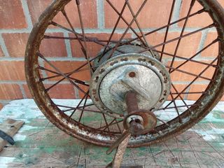 Rueda Derbi 250 platillo volante 
