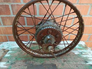 Rueda Derbi 250 platillo volante 