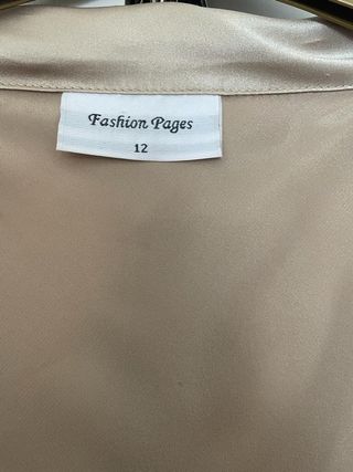 Camisa de fiesta dorada