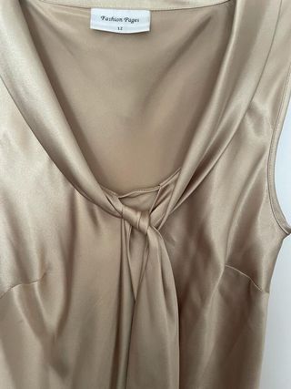 Camisa de fiesta dorada