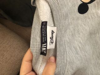 sudadera disney zara