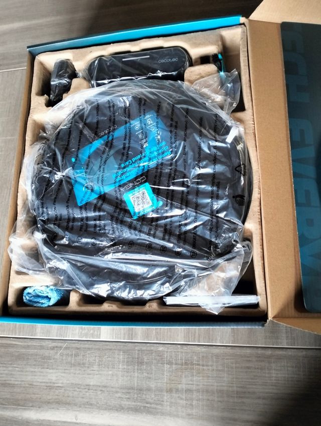 Sin estrenar aspiradora Conga flash conectec 