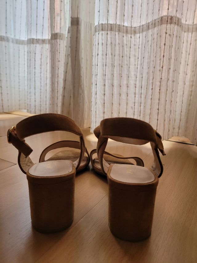 Zapatos ZENDRA (El Corte Ingles) de piel