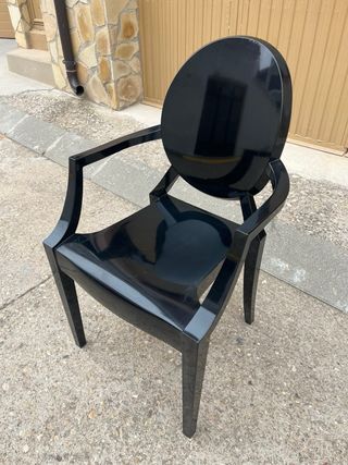 Sedia Louis Ghost Kartell nera