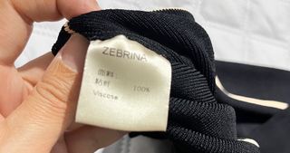 Camiseta negra beige viscosa 100%nueva S rayos