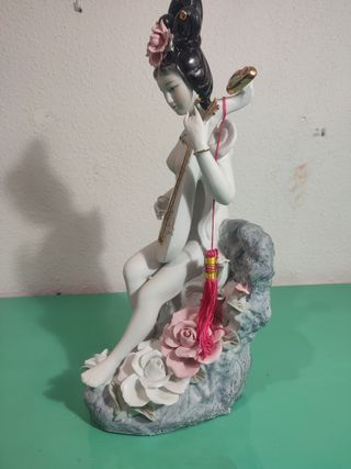 Geisha en Porcelana