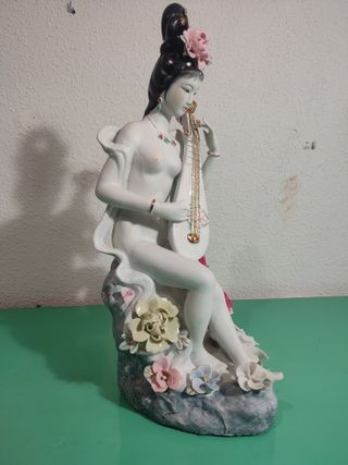 Geisha en Porcelana