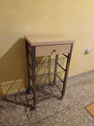 Frutero/ verdurero con ruedas