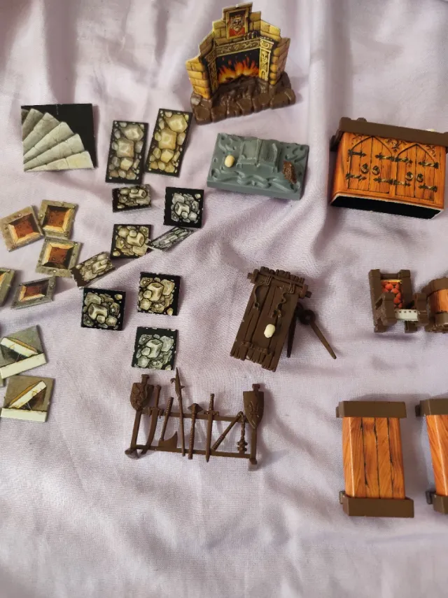 Pacchetto di mobili HeroQuest Hero Quest Premium