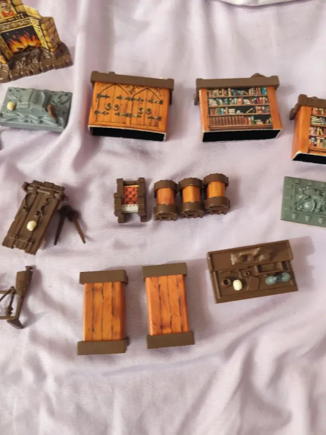Pacchetto di mobili HeroQuest Hero Quest Premium