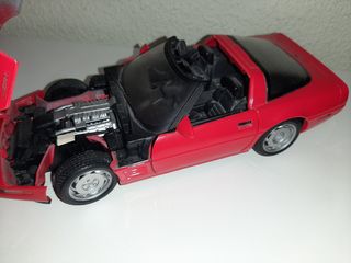 Chevrolet Corvette maqueta burago