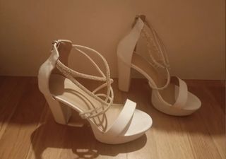 Zapatos de novia