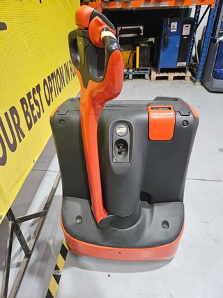 Traspaleta electrica linde