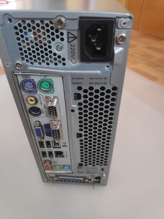 MiniPc HP Pavilion S7410es (en muy buen estado)