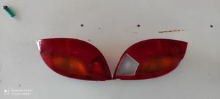 Pilotos traseros Ford ka