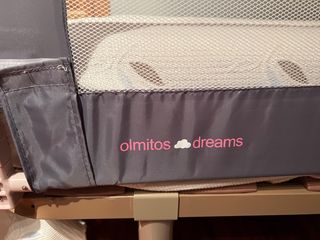 Barrera plegable para cama