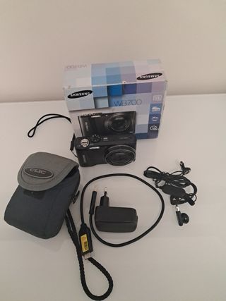 Cámara Samsung WB 700 video digital.
