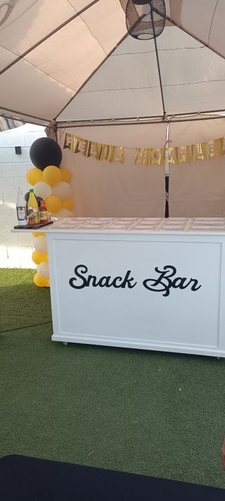 SE VENDE Barra Snaks Bar para Eventos Hecho a mano