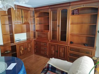 Aparador y mueble del salon