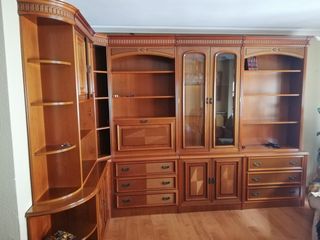 Aparador y mueble del salon