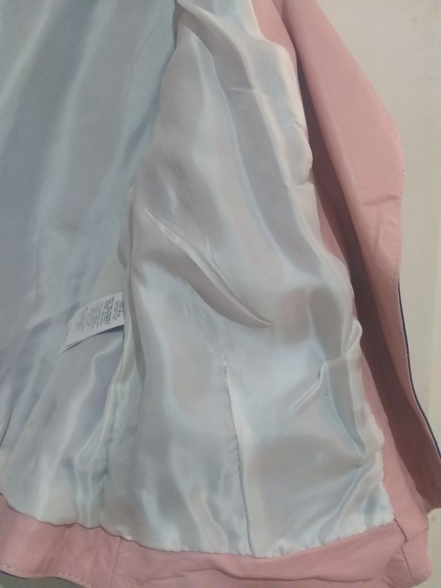 Chaqueta de cuero para mujer