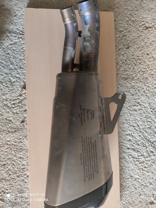 Tubo de escape akrapovic hp con papeles