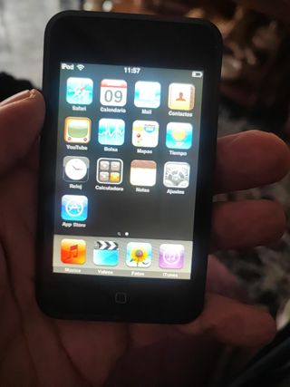 iPod touch 1ª generación Modelo A1213 Peana A1256