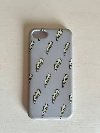 PACK SIETE CARCASAS IPHONE 8