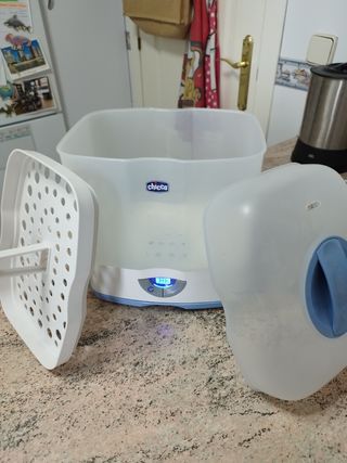ESTERILIZADOR BIBERONES CHICCO