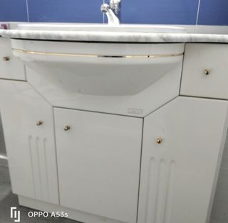 Muebles de baño y w.c