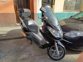 Maxi Scooter 125