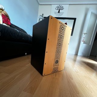 Cajón flamenco