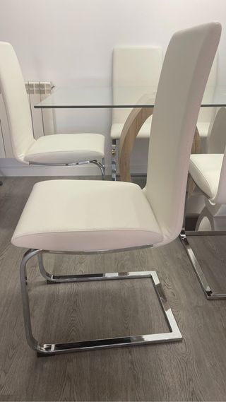 Juego sillas de comedor piel blanca